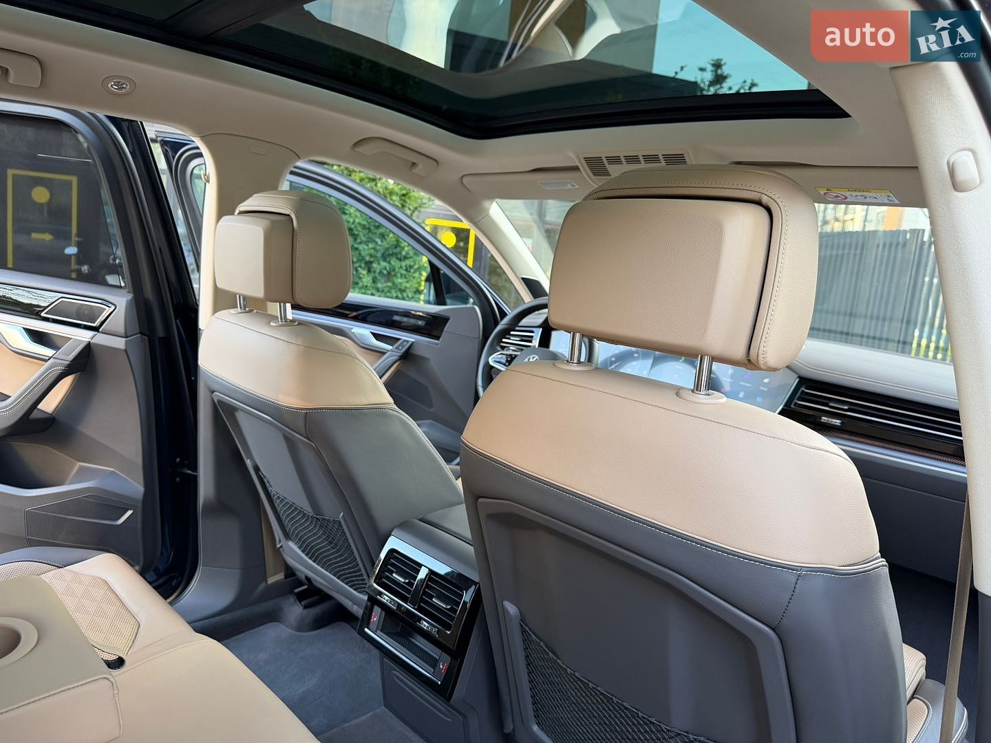 Volkswagen Touareg 2023 VIN WVGZZZCR2RD011966 фото оголошення 80 з 106