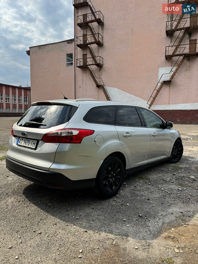 Ford Focus 2014 VIN WF0LXXGCBLEL48205 фото оголошення 6 з 30