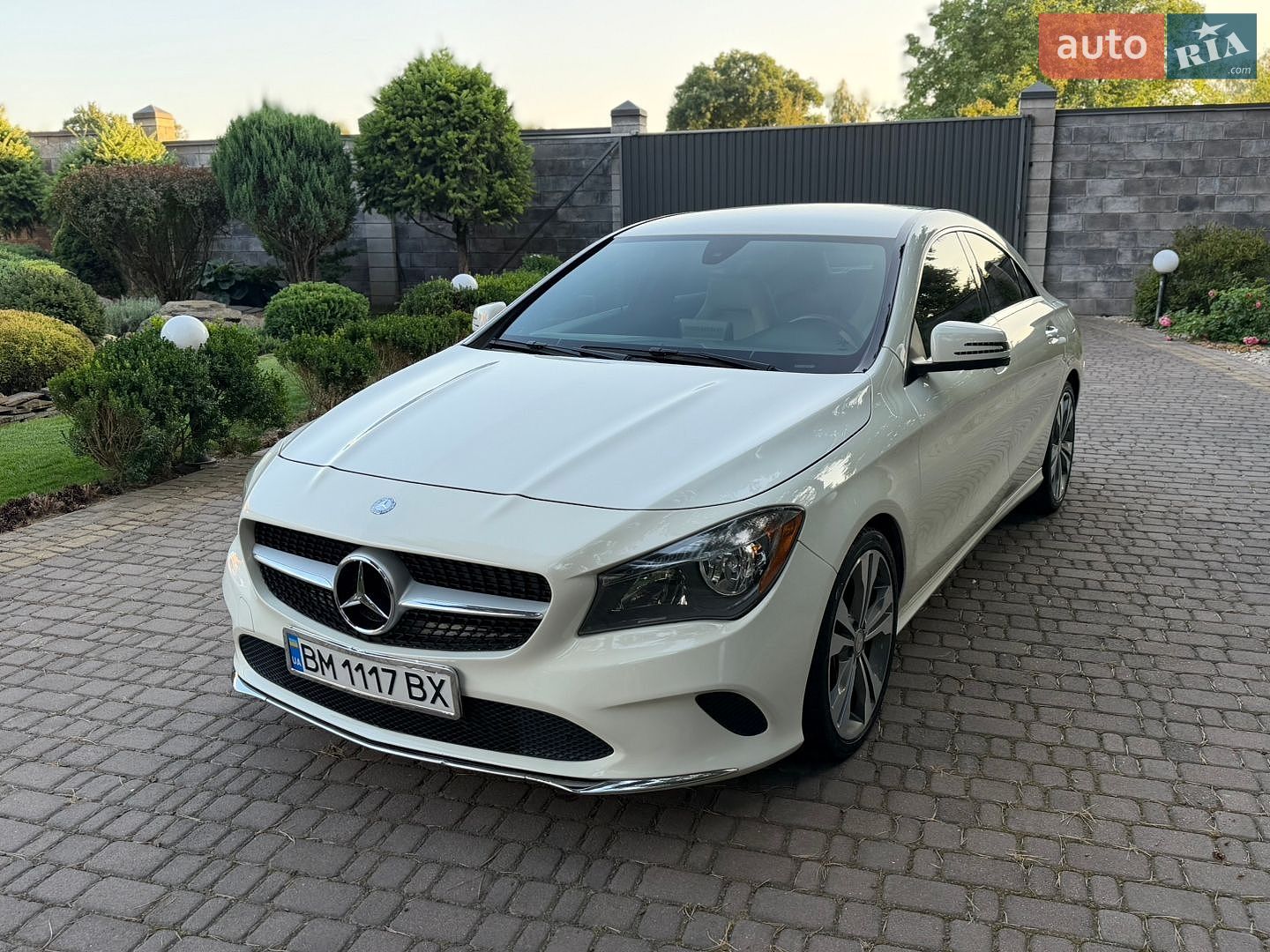 Mercedes-Benz CLA-Class 2017 VIN WDDSJ4EB0HN427772 фото оголошення 13 з 53