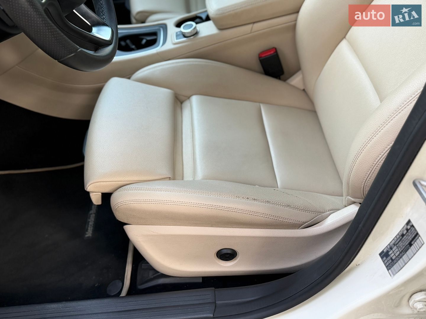 Mercedes-Benz CLA-Class 2017 VIN WDDSJ4EB0HN427772 фото оголошення 20 з 53