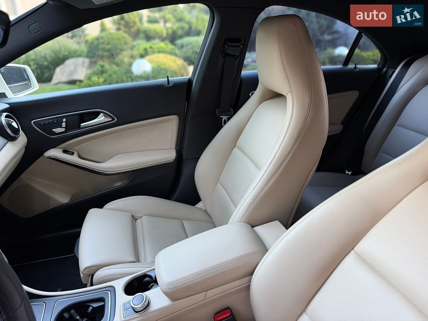 Mercedes-Benz CLA-Class 2017 VIN WDDSJ4EB0HN427772 фото оголошення 38 з 53