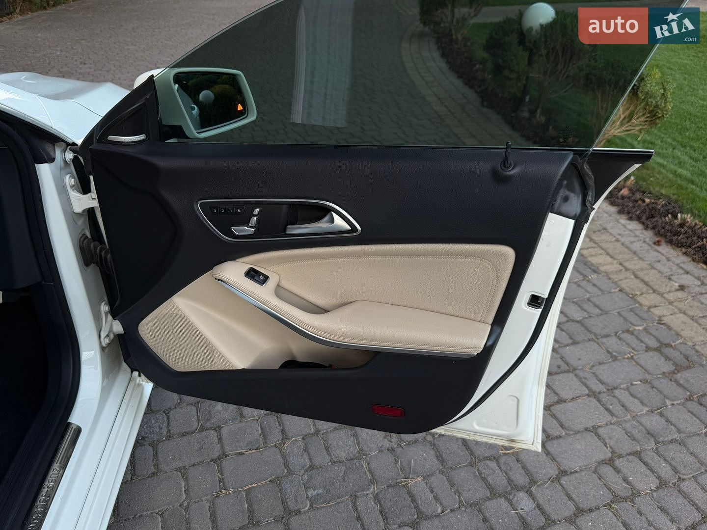 Mercedes-Benz CLA-Class 2017 VIN WDDSJ4EB0HN427772 фото оголошення 50 з 53