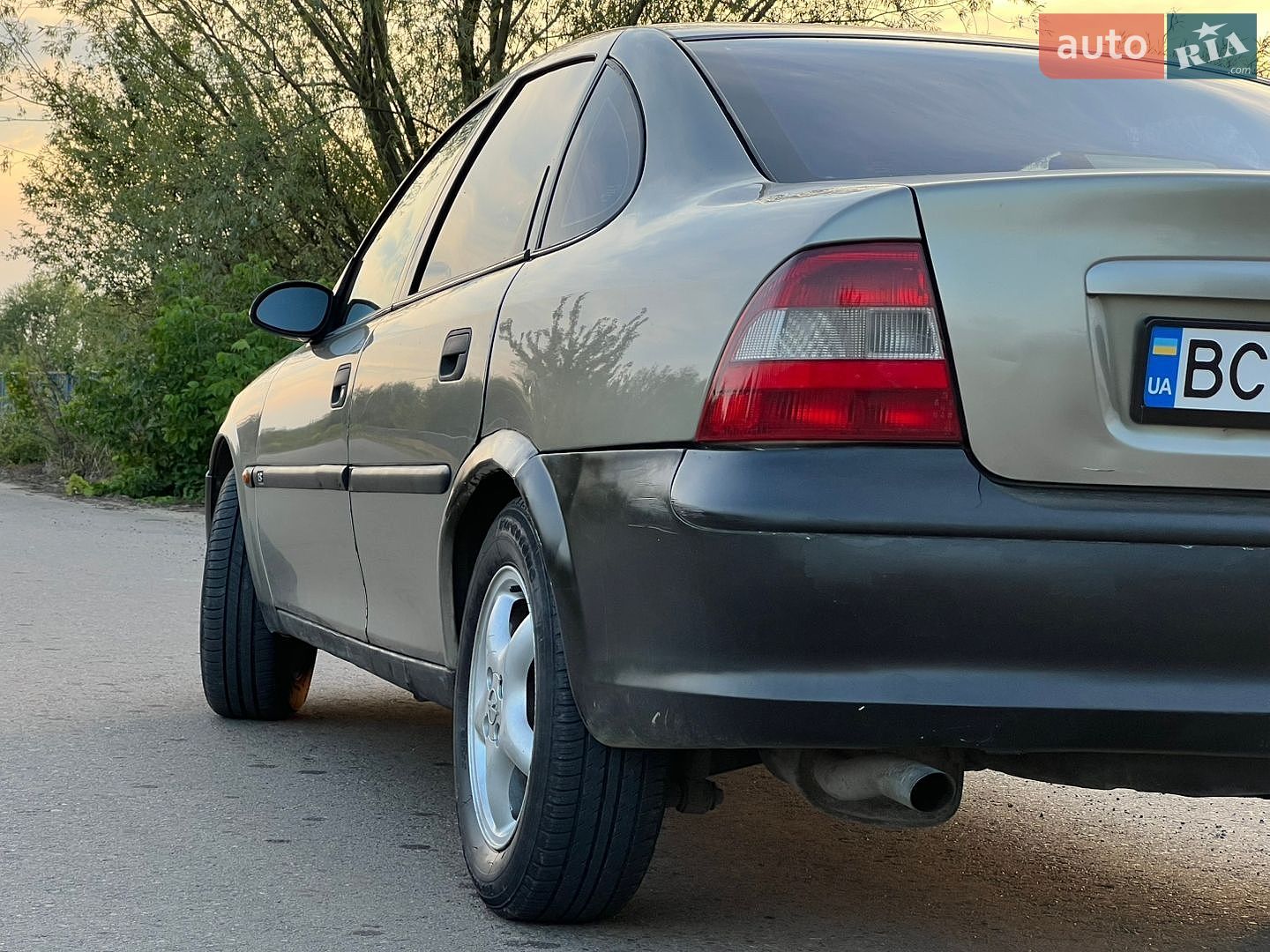 Opel Vectra 1998 VIN W0L0JBF19W1078745 фото оголошення 8 з 20