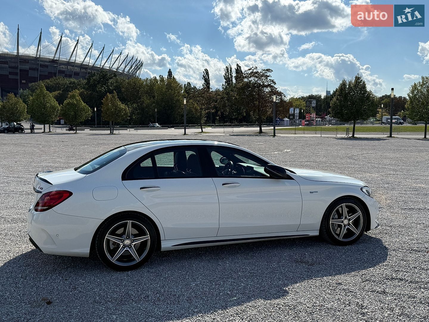 Mercedes-Benz C-Class 2016 VIN 55SWF6EB6HU193708 фото оголошення 6 з 19