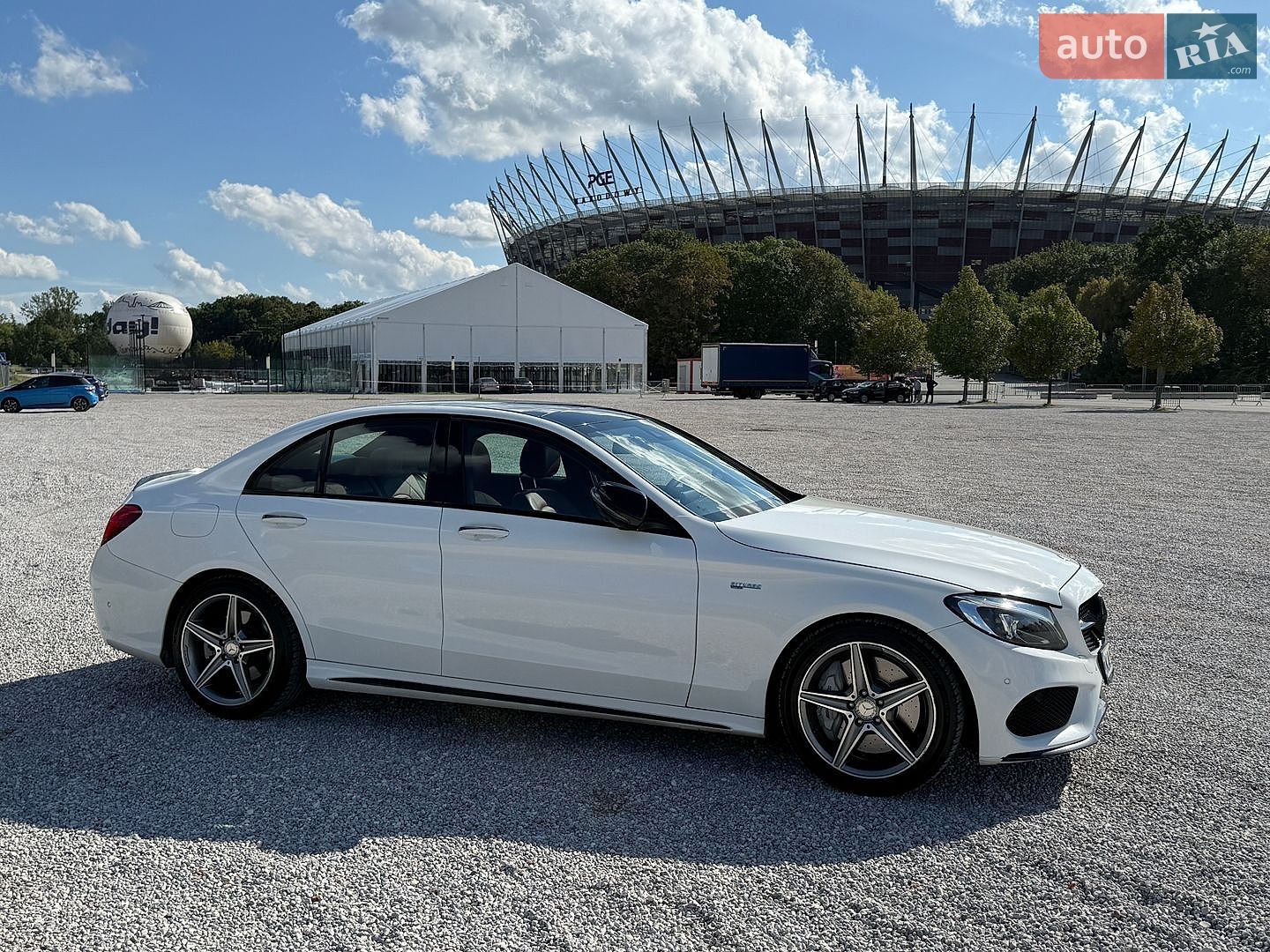 Mercedes-Benz C-Class 2016 VIN 55SWF6EB6HU193708 фото оголошення 7 з 19