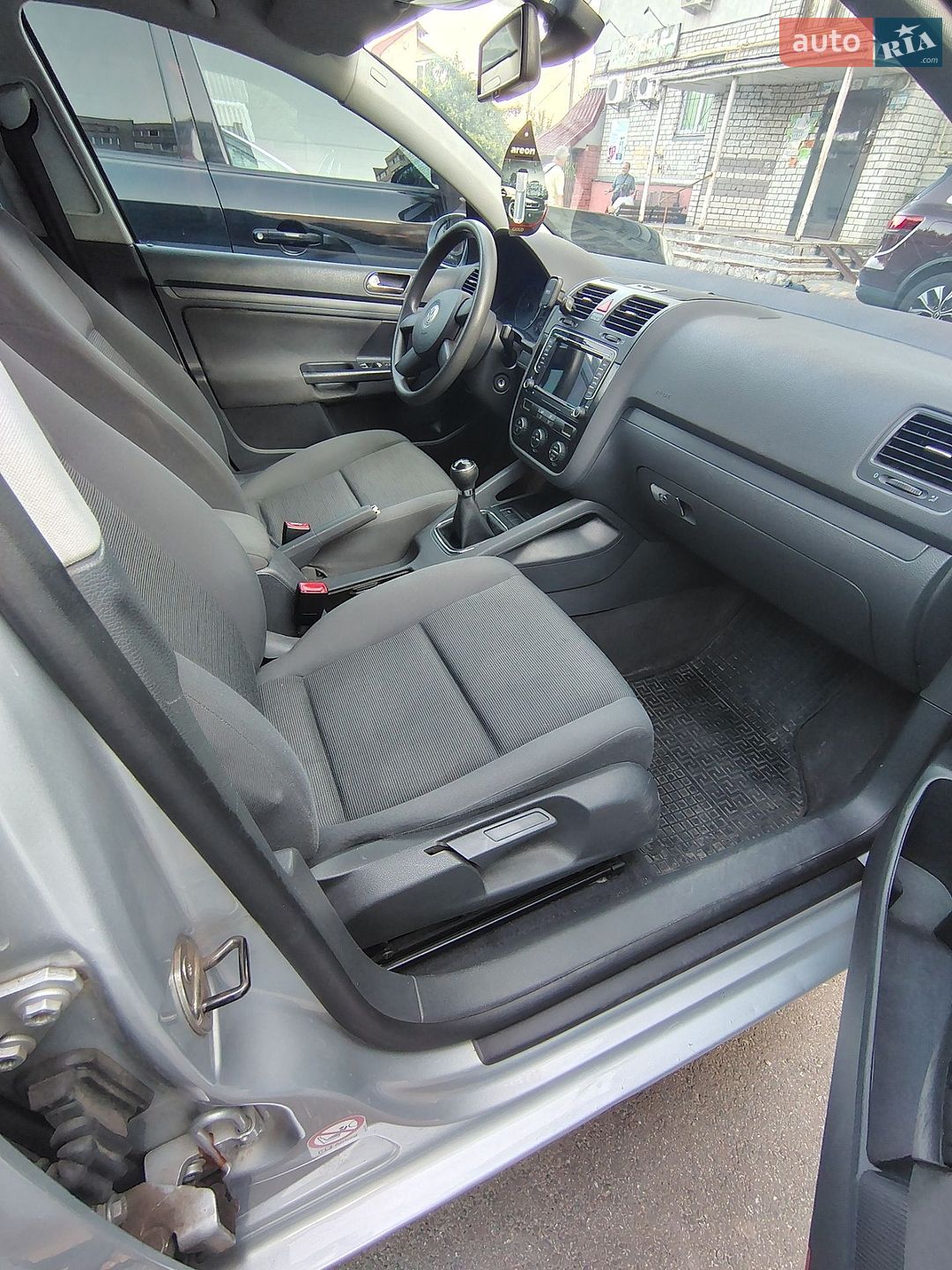 Volkswagen Golf 2004 VIN WVWZZZ1KZ5W075854 фото оголошення 7 з 11