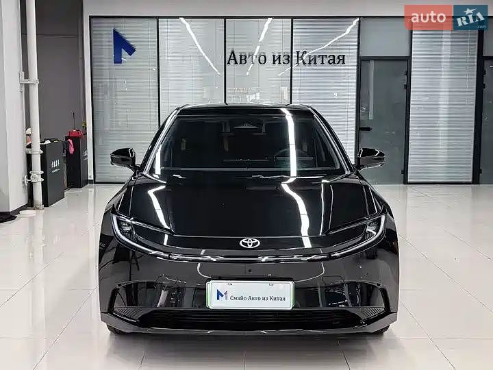 Toyota bZ5 2025 VIN LS6CME0F2TB457539 фото оголошення 2 з 18