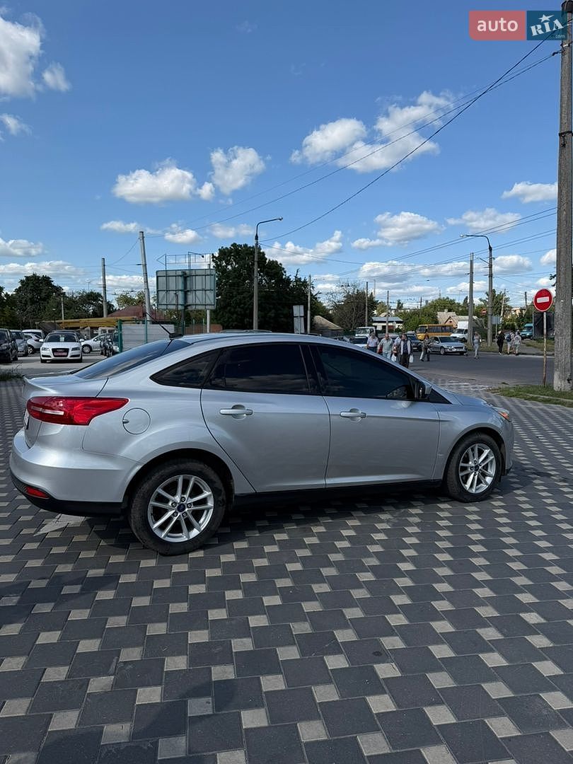 Ford Focus 2018 VIN 1FADP3F28JL291232 фото оголошення 7 з 19