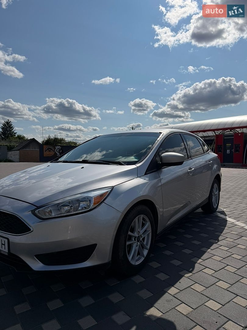 Ford Focus 2018 VIN 1FADP3F28JL291232 фото оголошення 18 з 19