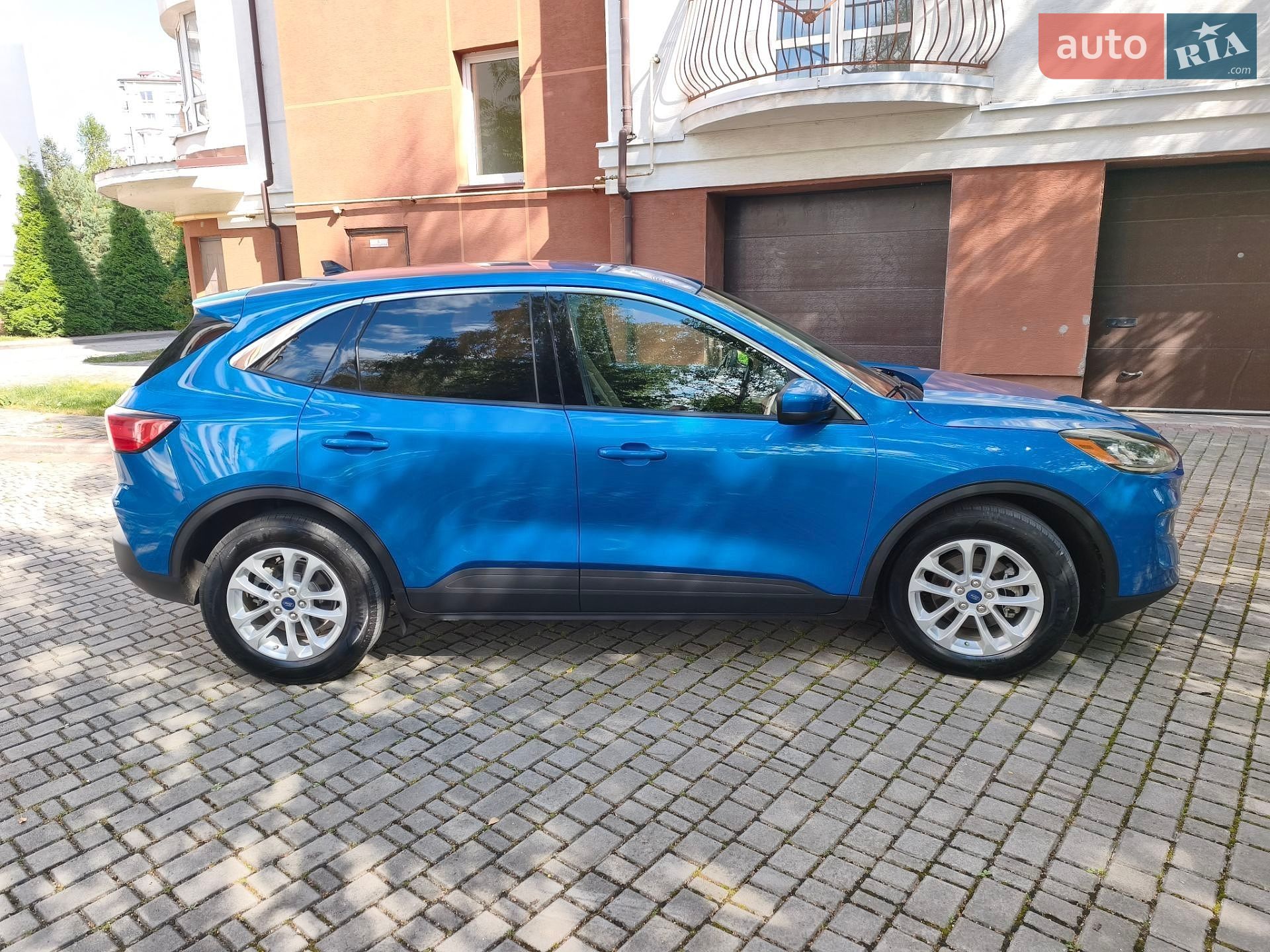 Ford Escape 2020 VIN 1FMCU0G67LUA21853 фото оголошення 10 з 44