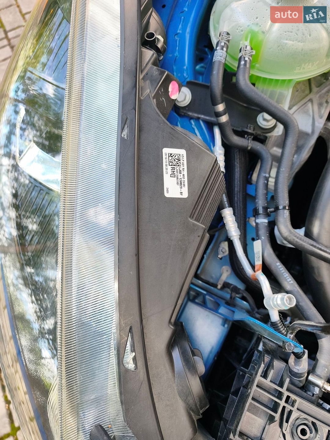 Ford Escape 2020 VIN 1FMCU0G67LUA21853 фото оголошення 29 з 44