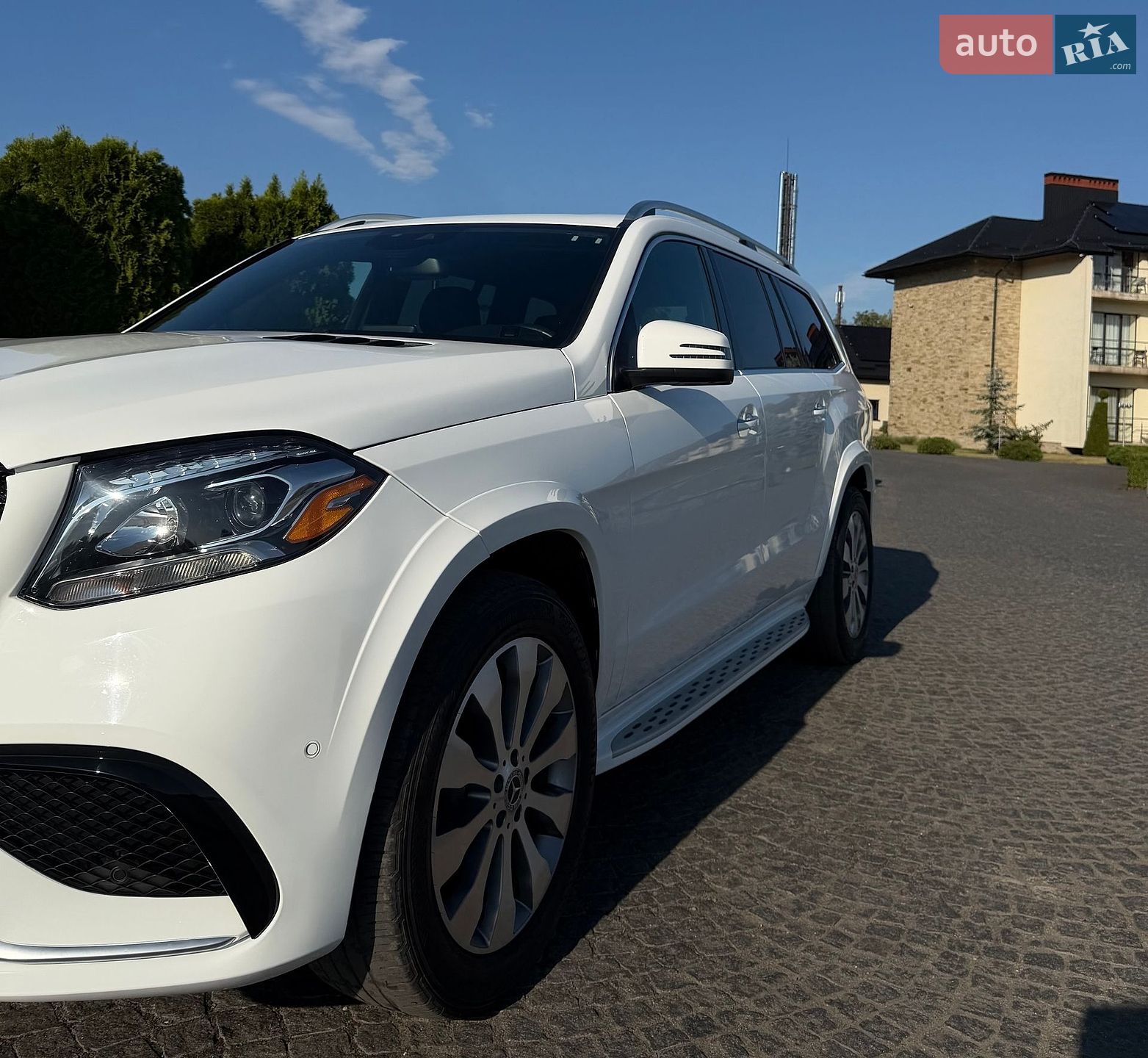Mercedes-Benz GLS-Class 2017 VIN 4JGDF6EEXHA909078 фото оголошення 16 з 154