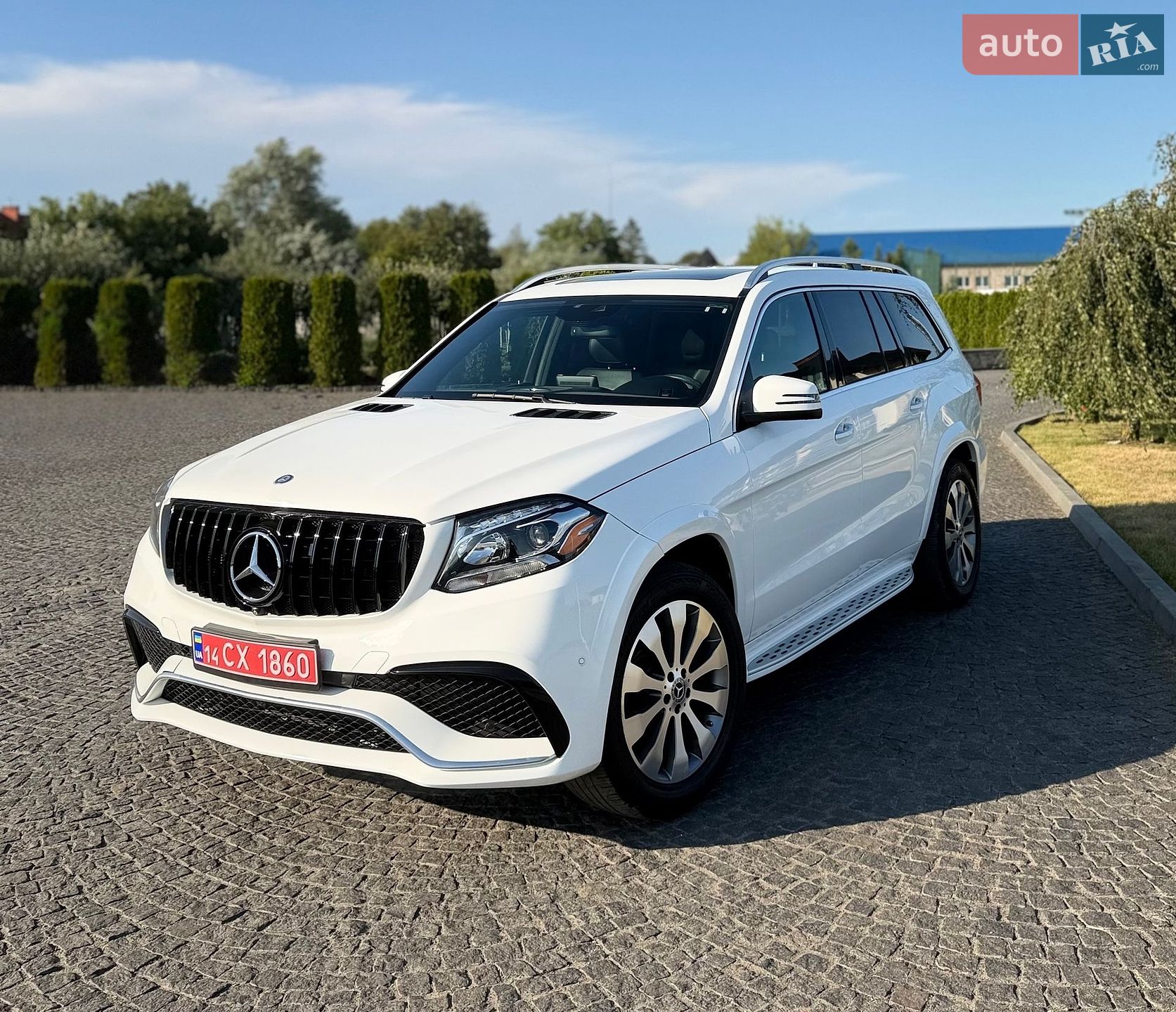 Mercedes-Benz GLS-Class 2017 VIN 4JGDF6EEXHA909078 фото оголошення 38 з 154