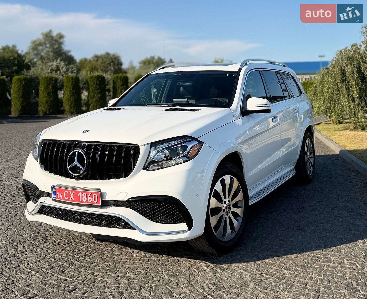 Mercedes-Benz GLS-Class 2017 VIN 4JGDF6EEXHA909078 фото оголошення 39 з 154