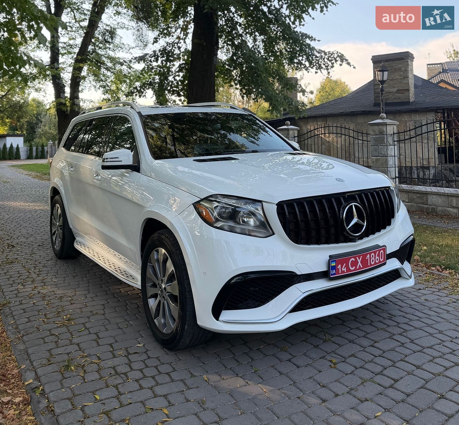 Mercedes-Benz GLS-Class 2017 VIN 4JGDF6EEXHA909078 фото оголошення 70 з 154