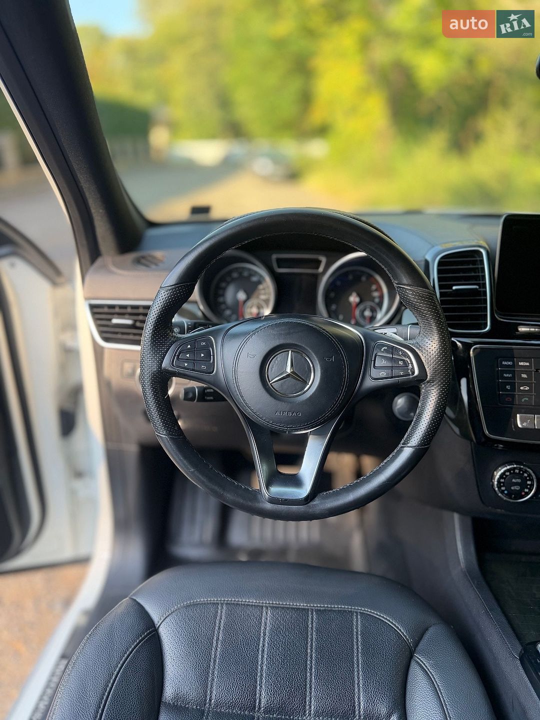 Mercedes-Benz GLS-Class 2017 VIN 4JGDF6EEXHA909078 фото оголошення 103 з 154