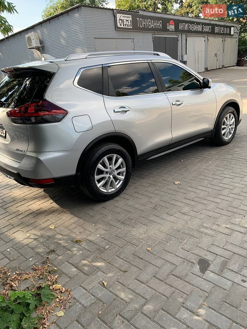 Nissan Rogue 2018 VIN KNMAT2MV5JP602950 фото оголошення 3 з 27