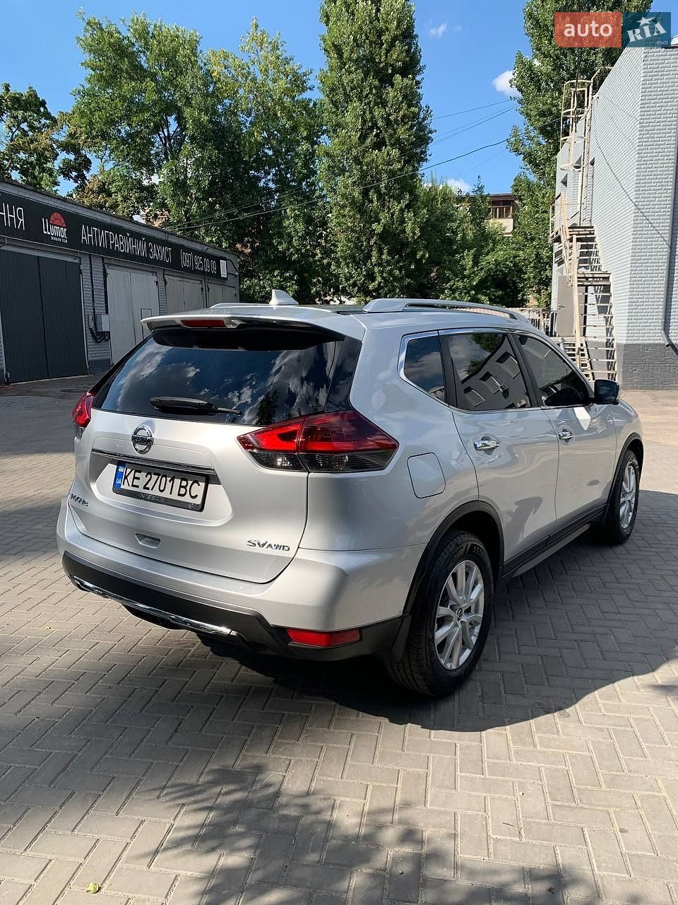 Nissan Rogue 2018 VIN KNMAT2MV5JP602950 фото оголошення 16 з 27