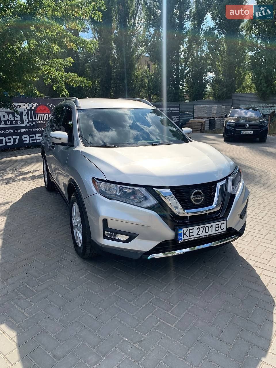 Nissan Rogue 2018 VIN KNMAT2MV5JP602950 фото оголошення 18 з 27