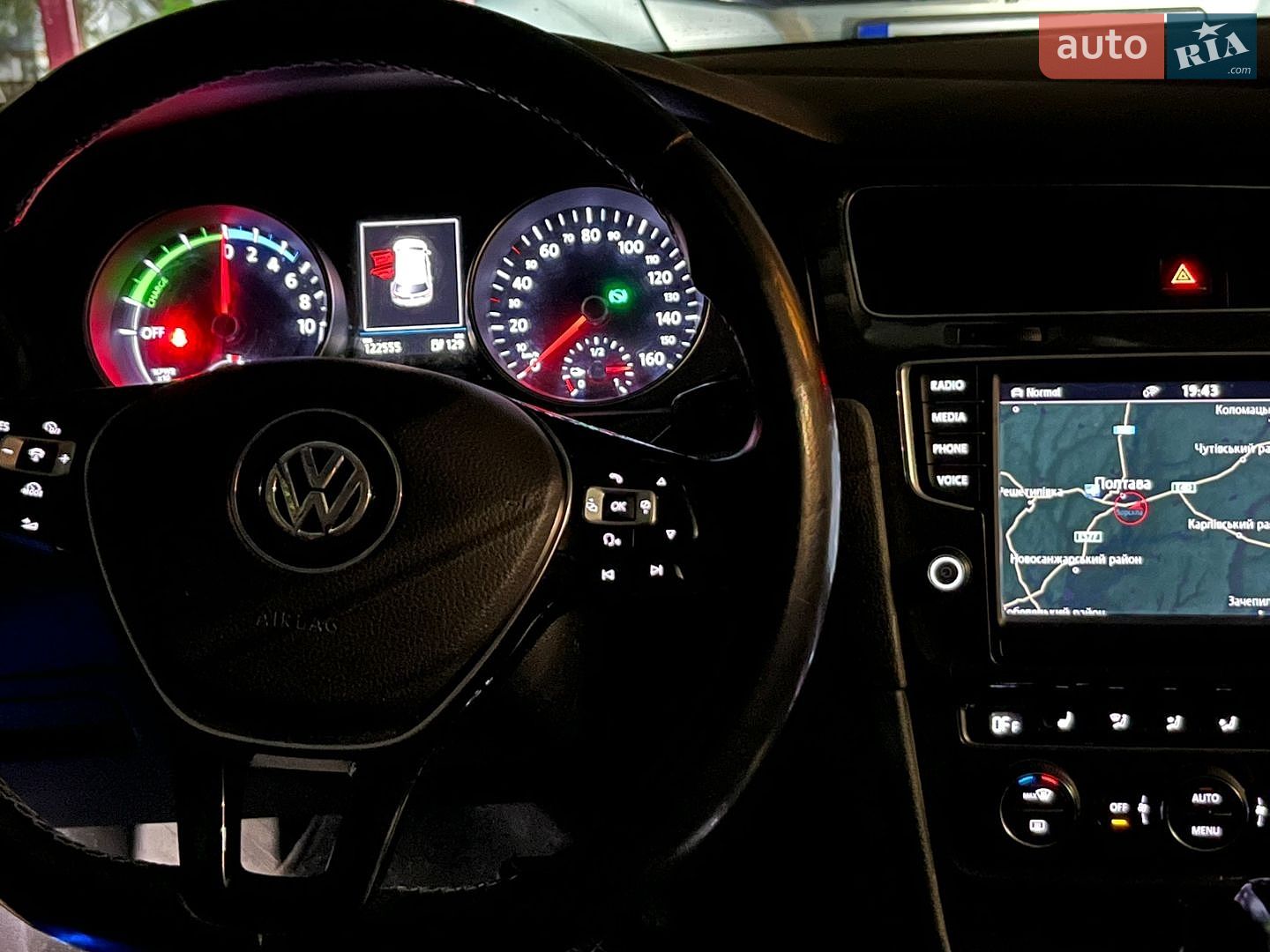 Volkswagen Golf 2016 VIN WVWZZZAUZHW902507 фото оголошення 6 з 27