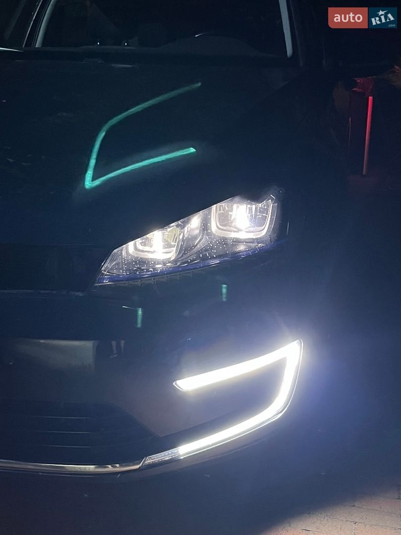 Volkswagen Golf 2016 VIN WVWZZZAUZHW902507 фото оголошення 8 з 27