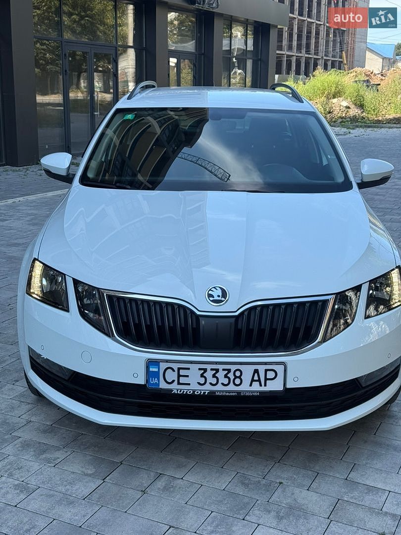 Skoda Octavia 2017 VIN TMBJG7NE8J0122328 фото оголошення 5 з 23