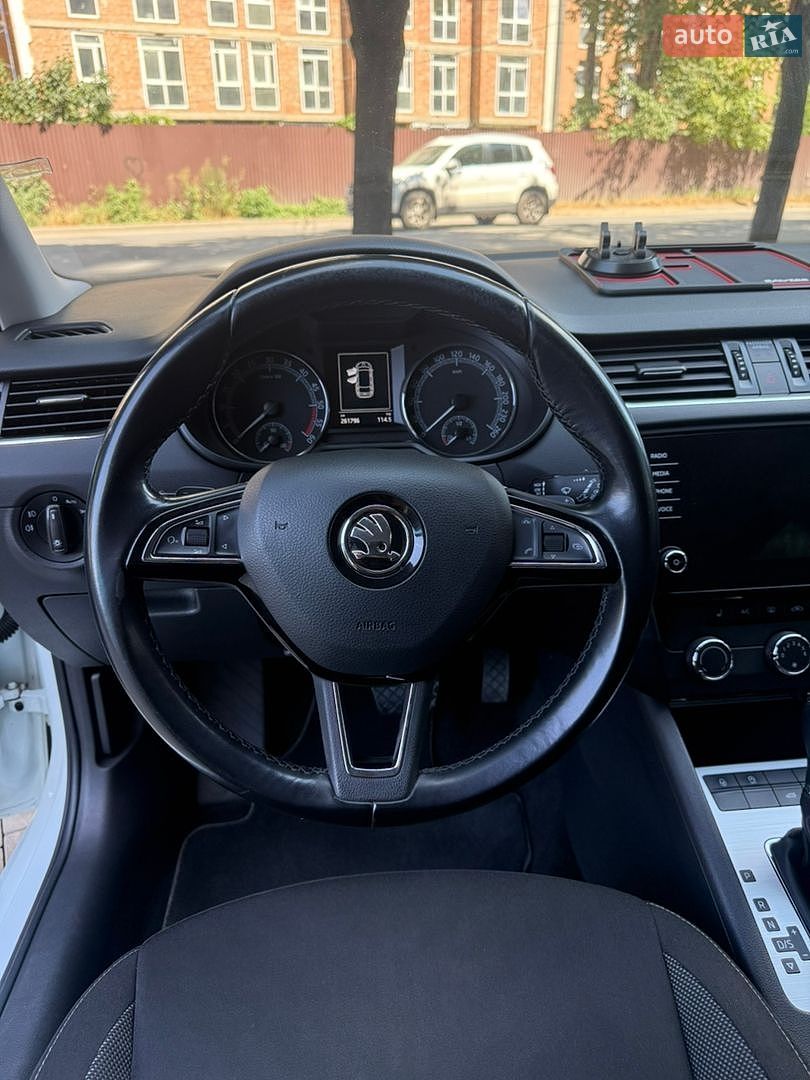 Skoda Octavia 2017 VIN TMBJG7NE8J0122328 фото оголошення 11 з 23