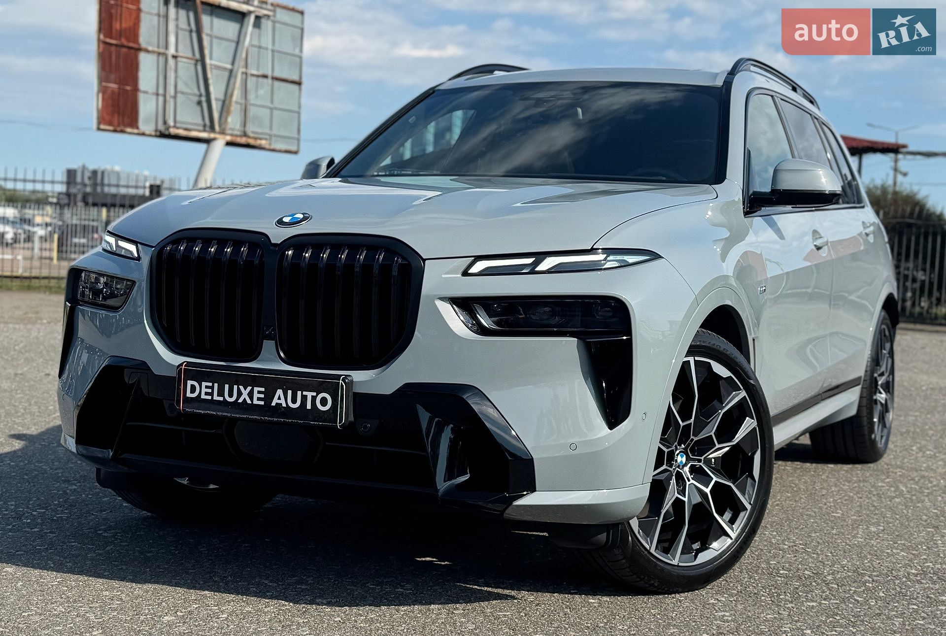 BMW X7 2025 VIN WBA21EN0409037184 фото оголошення 2 з 57