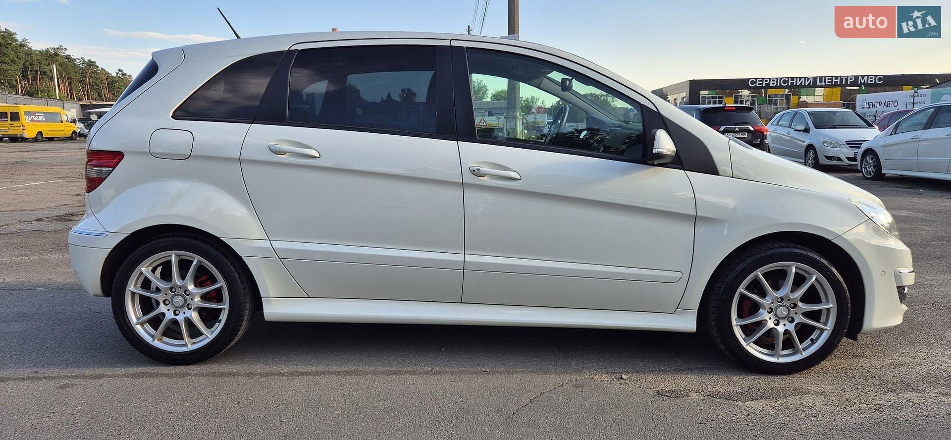 Mercedes-Benz B-Class 2011 VIN WDD2452322J724006 фото оголошення 22 з 31