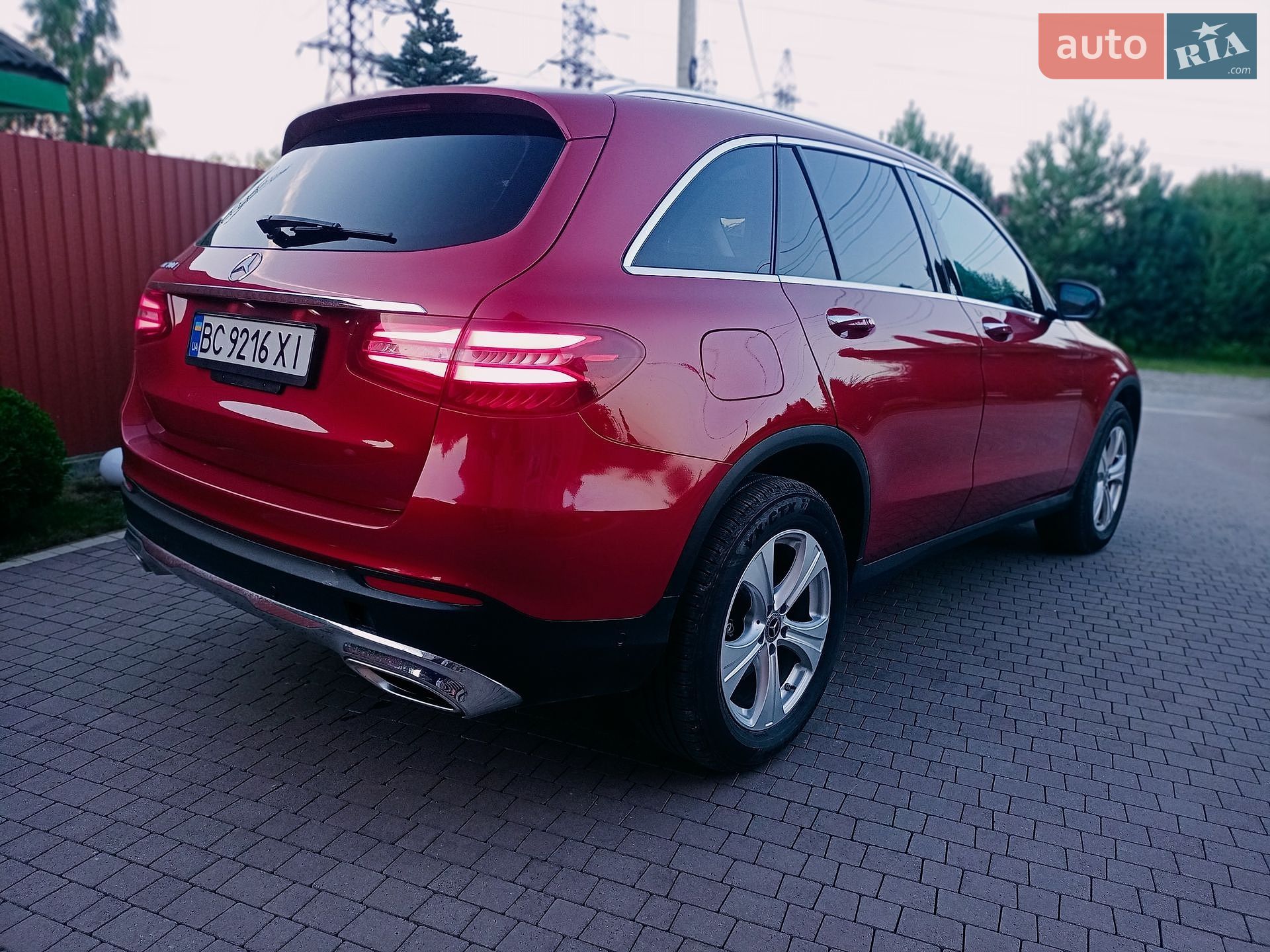 Mercedes-Benz GLC-Class 2018 VIN WDC0G4JBXJV098374 фото оголошення 4 з 31