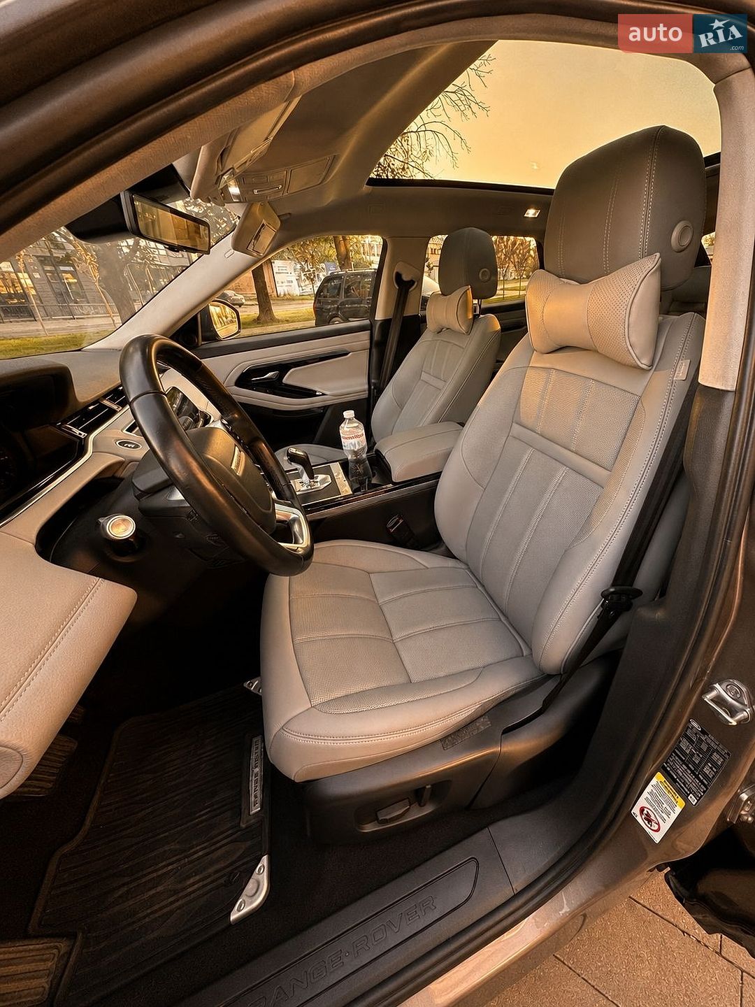 Land Rover Range Rover Evoque 2019 VIN SALZJ2FX0LH073534 фото оголошення 8 з 15