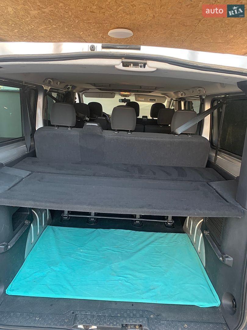 Renault Trafic 2017 VIN VF1JL000157156279 фото оголошення 12 з 14