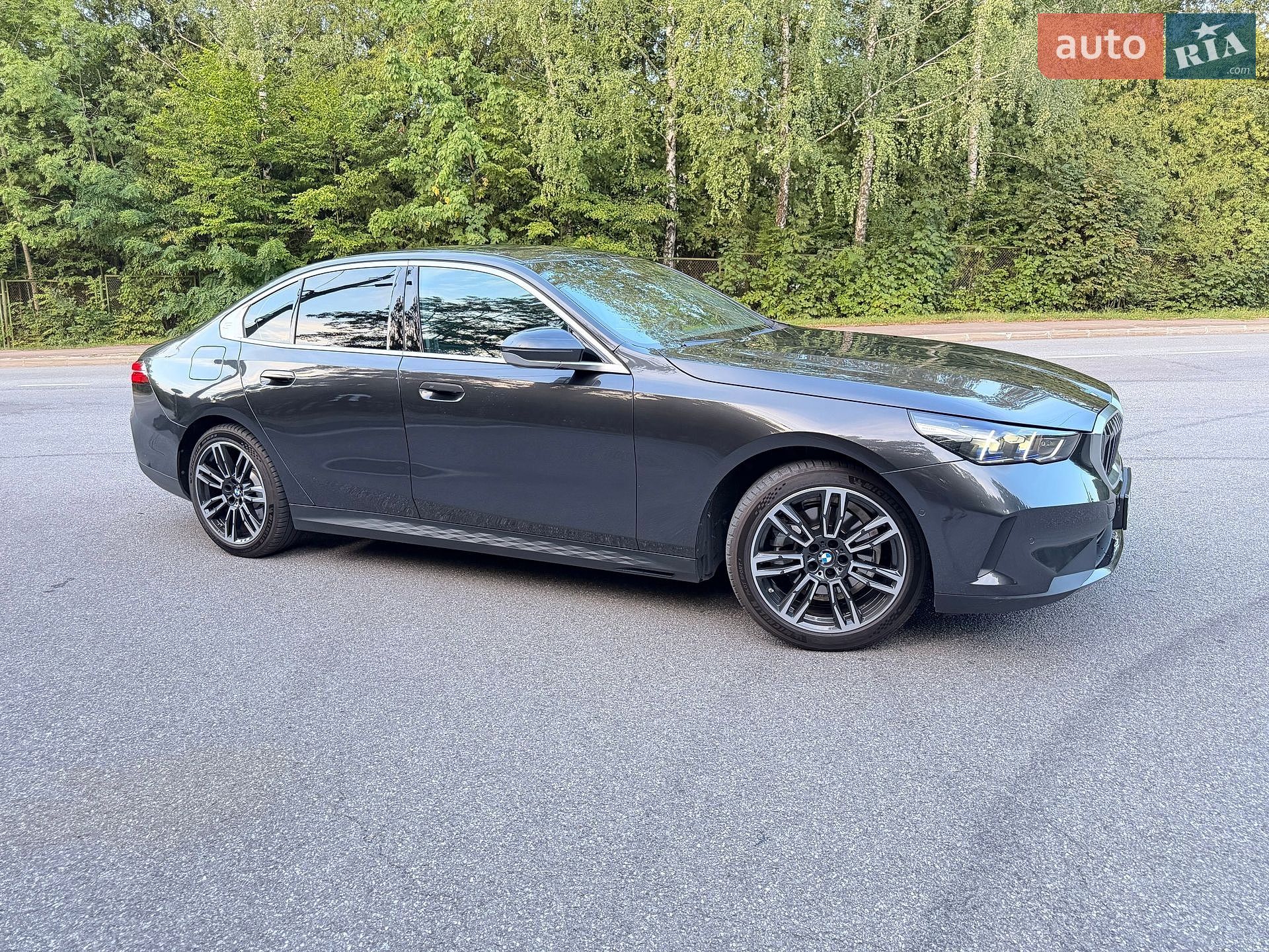 BMW 5 Series 2024 VIN WBA11FJ090CS66969 фото оголошення 5 з 35