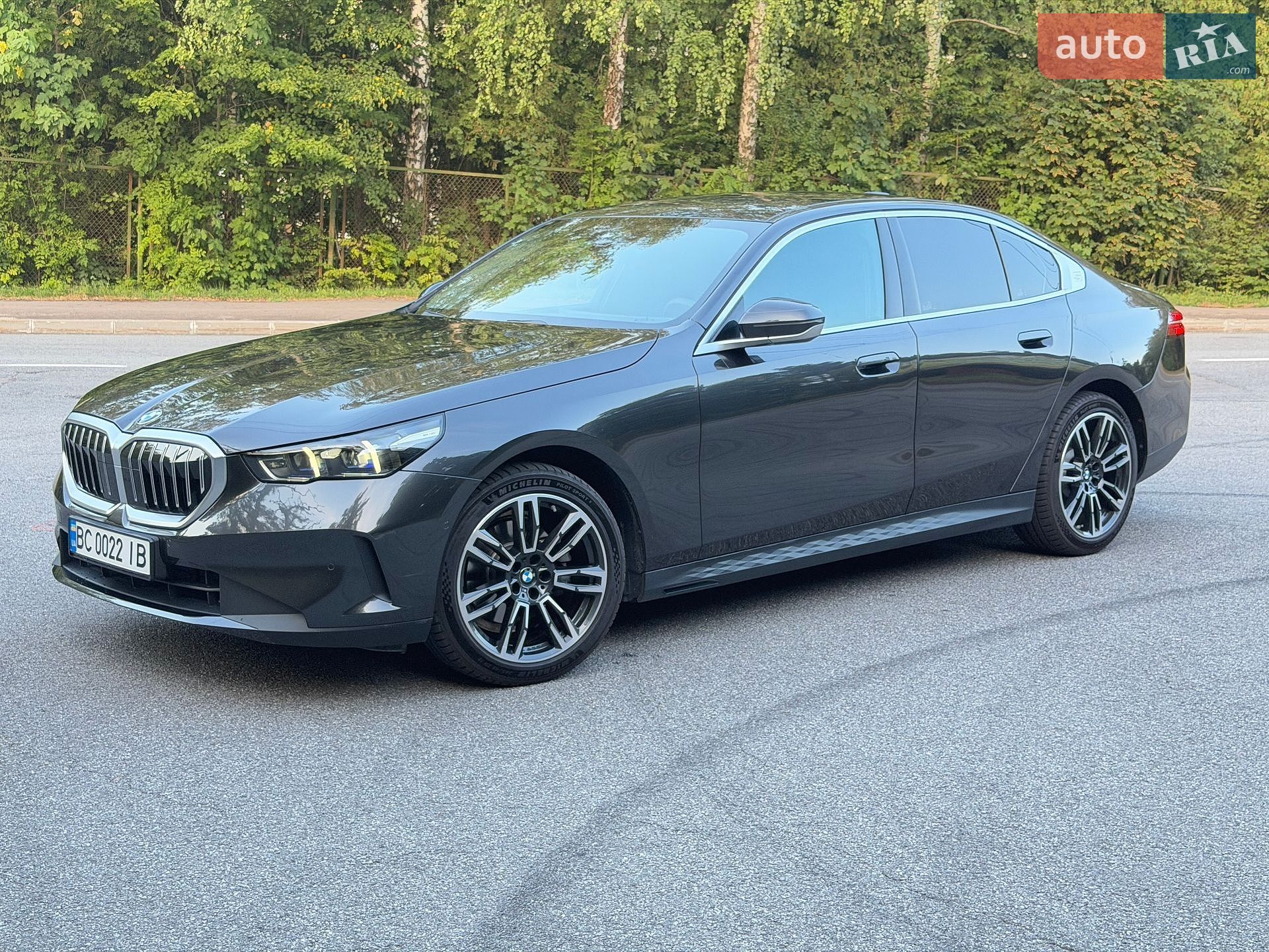 BMW 5 Series 2024 VIN WBA11FJ090CS66969 фото оголошення 20 з 35