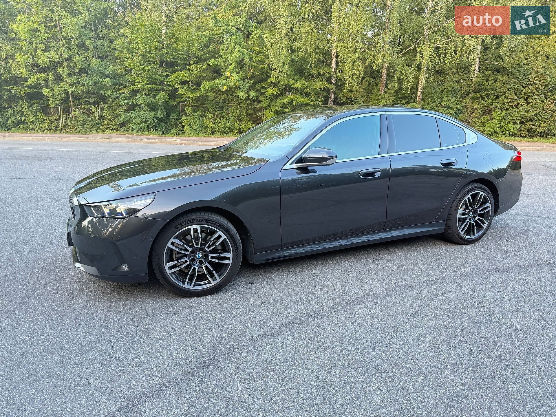 BMW 5 Series 2024 VIN WBA11FJ090CS66969 фото оголошення 19 з 35