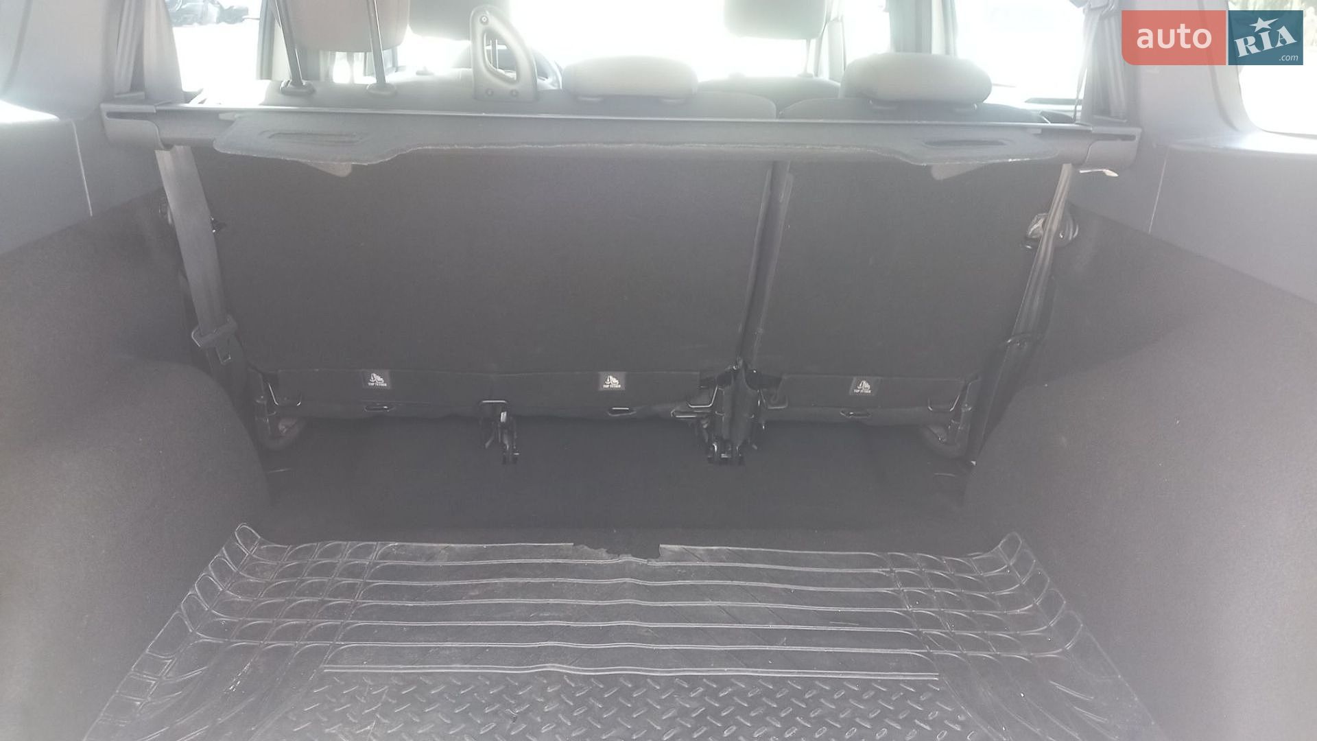 Dacia Lodgy 2012 VIN UU1JSDA3547574099 фото оголошення 13 з 21