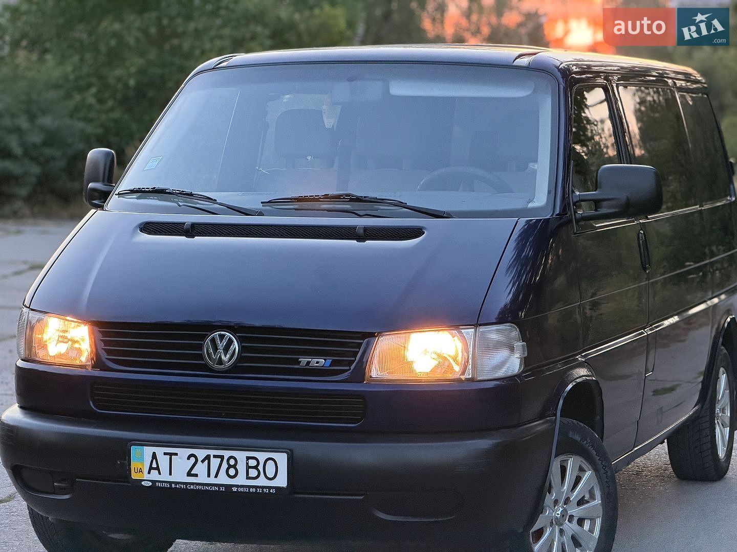 Volkswagen Transporter 1999 VIN WV1ZZZ70ZYH058458 фото оголошення 10 з 25