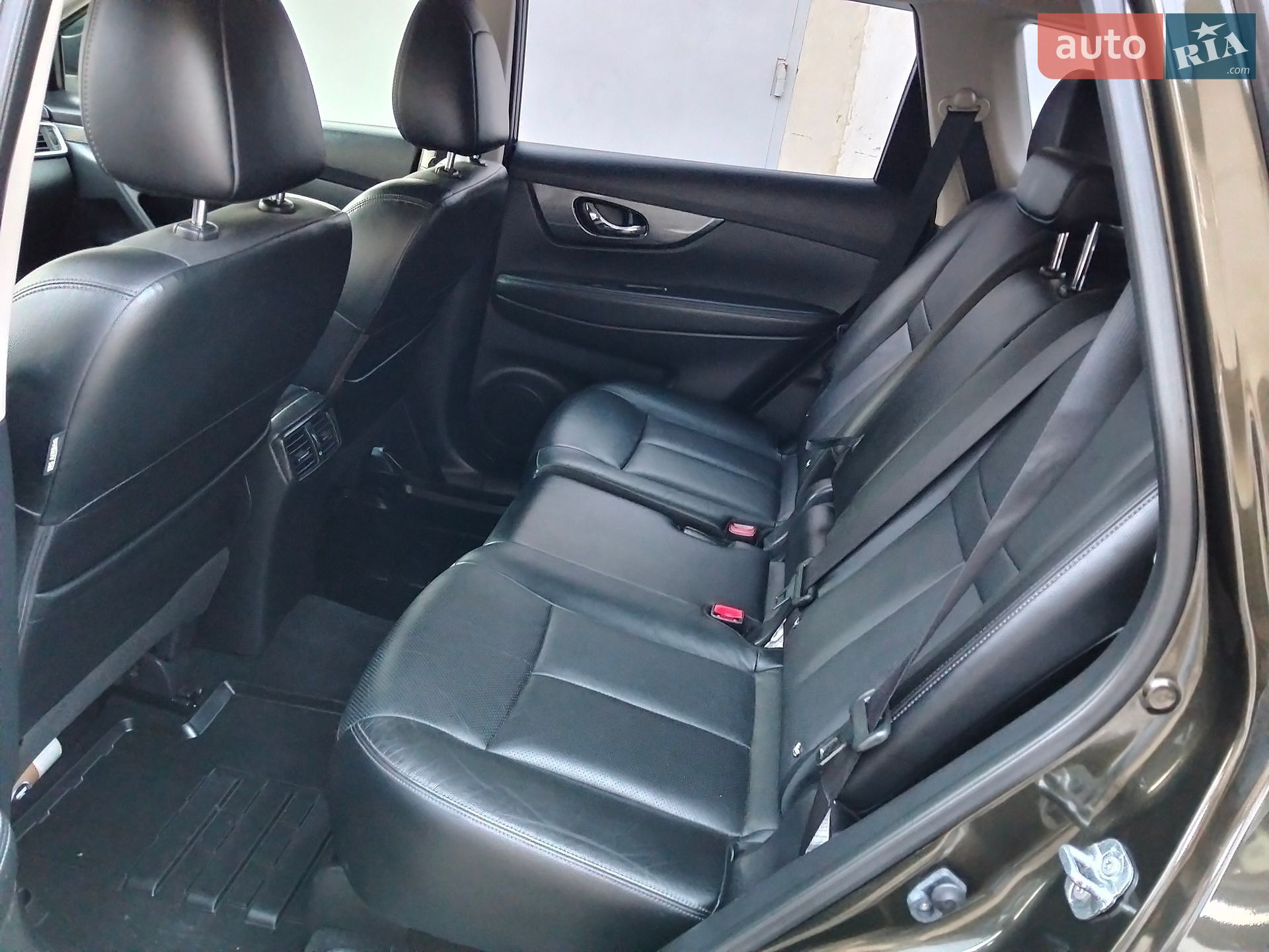 Nissan X-Trail 2017 VIN JN1TFNT32U0003770 фото оголошення 11 з 17