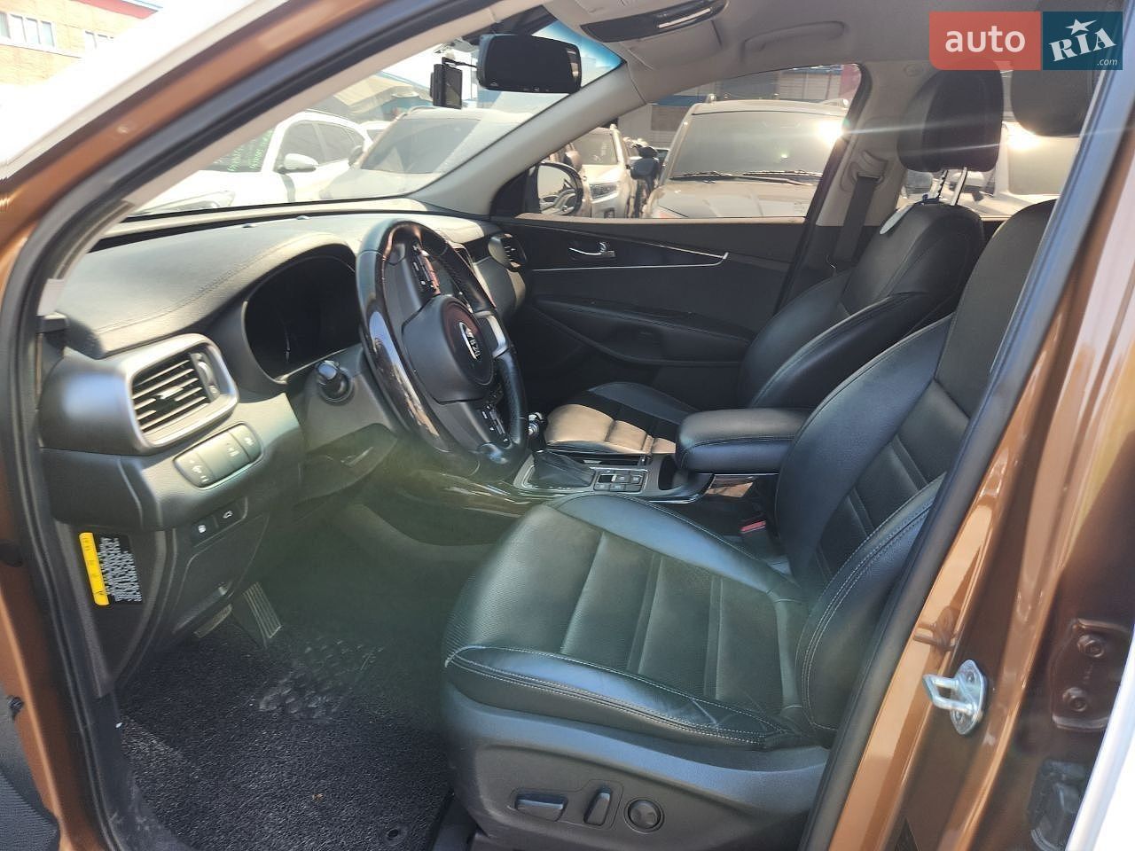 Kia Sorento 2014 VIN KNAPK81ABFA001539 фото оголошення 13 з 21