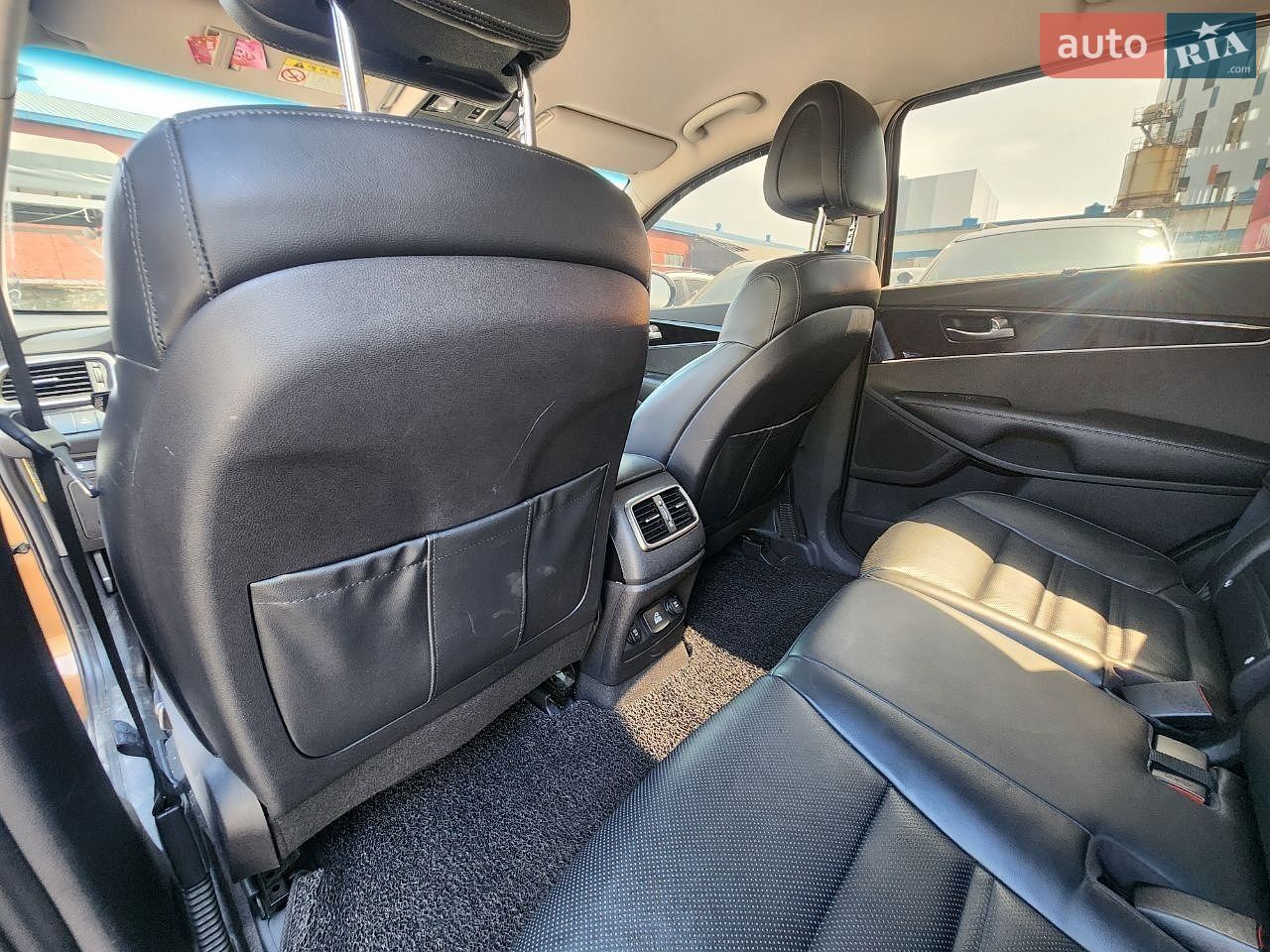 Kia Sorento 2014 VIN KNAPK81ABFA001539 фото оголошення 15 з 21