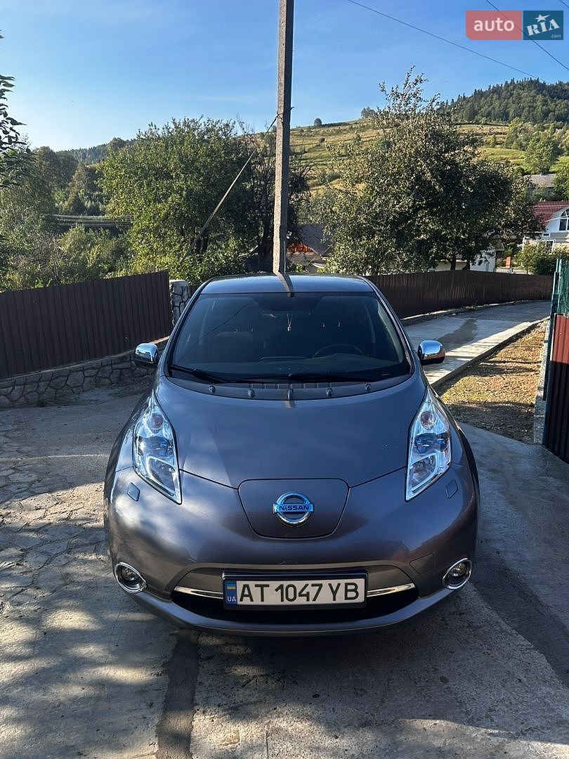 Nissan Leaf 2016 VIN SJNFAAZE0U6051250 фото оголошення 4 з 10