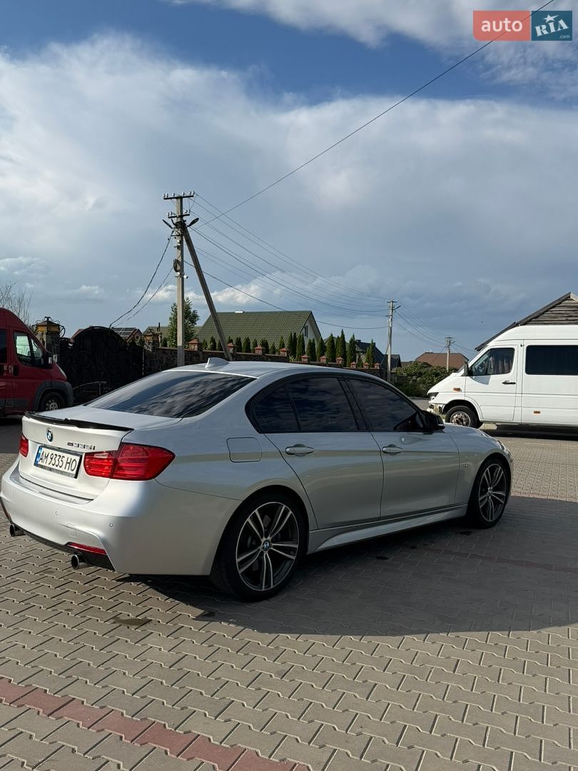 BMW 3 Series 2015 VIN WBA3A9G59FNS66951 фото оголошення 2 з 9