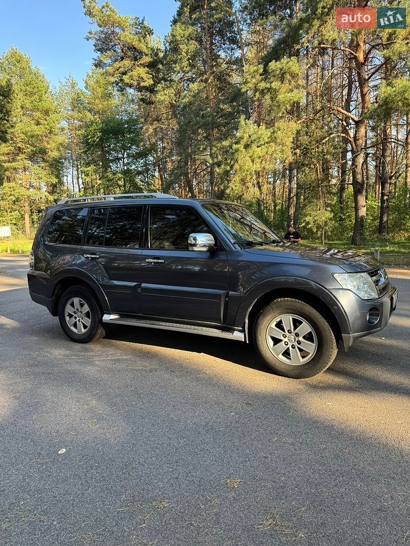 Mitsubishi Pajero 2007 VIN JMYLRV93W7J716228 фото оголошення 3 з 20