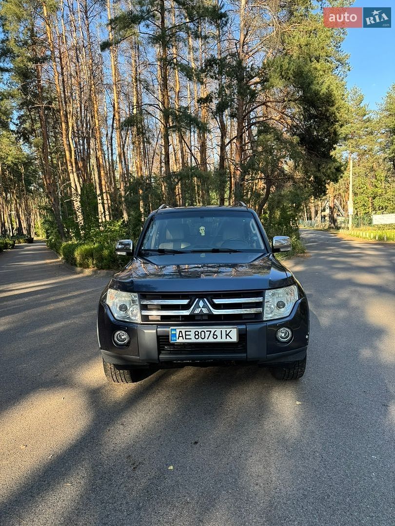 Mitsubishi Pajero 2007 VIN JMYLRV93W7J716228 фото оголошення 5 з 20
