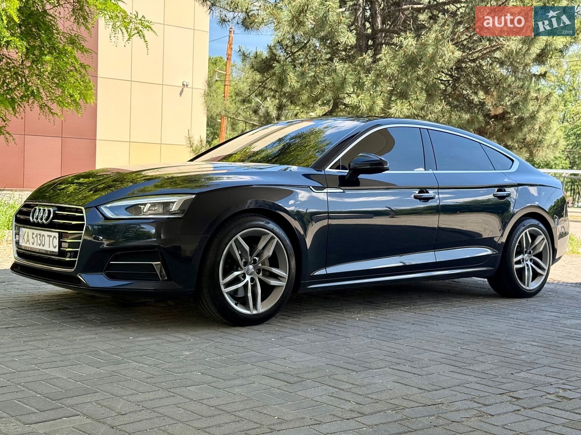 Audi A5 2017 VIN WAUZZZF53HA035929 фото оголошення 3 з 41
