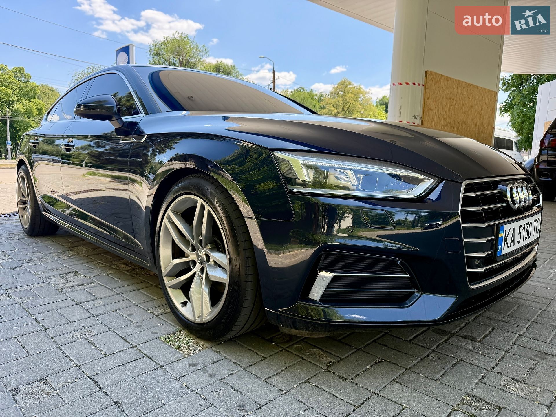 Audi A5 2017 VIN WAUZZZF53HA035929 фото оголошення 12 з 41
