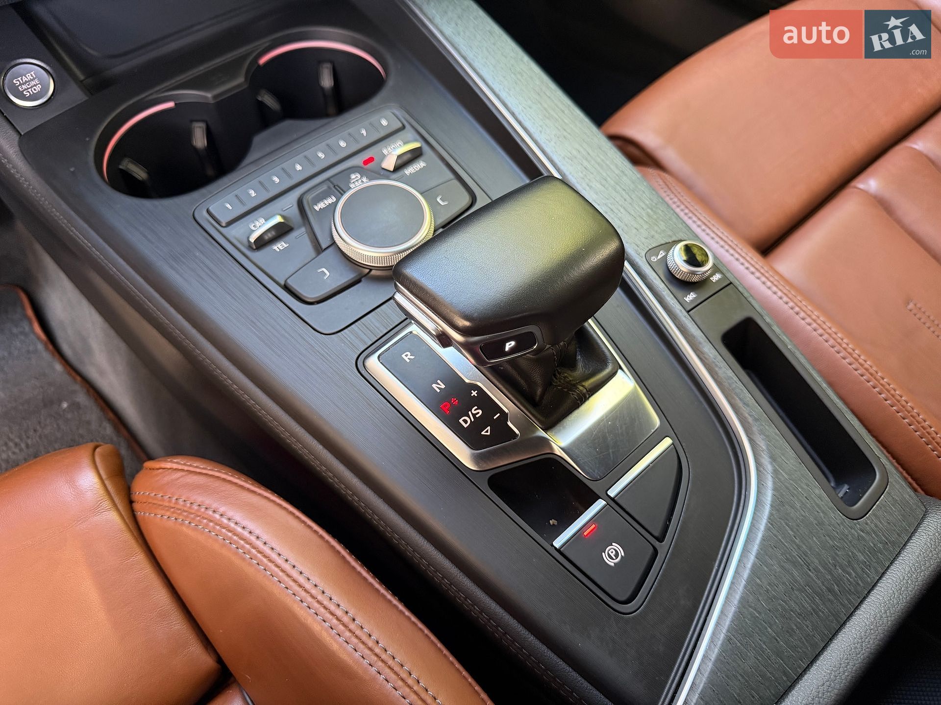 Audi A5 2017 VIN WAUZZZF53HA035929 фото оголошення 34 з 41