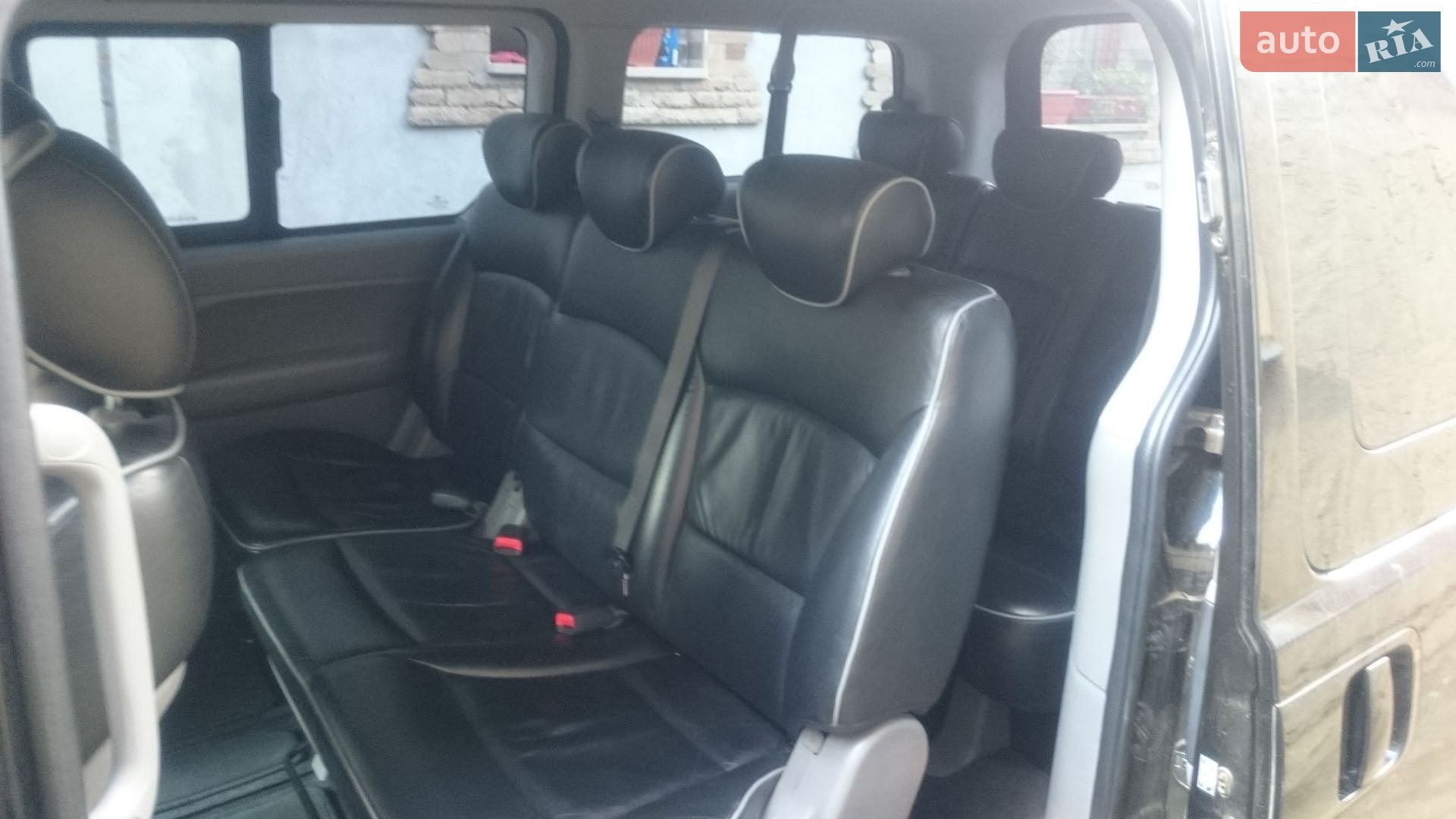 Hyundai H-1 2009 VIN KMHWH81JP9U154363 фото оголошення 10 з 21