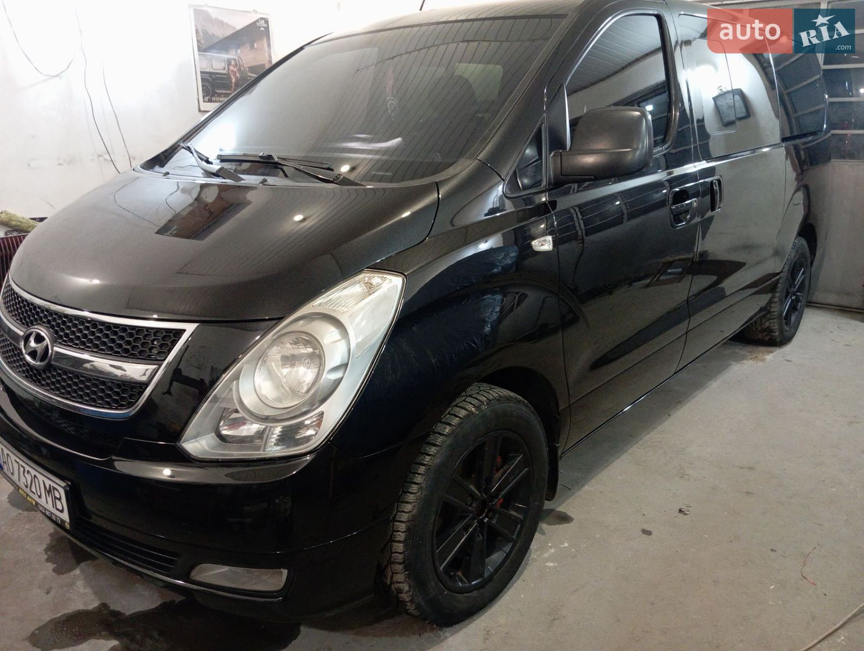Hyundai H-1 2009 VIN KMHWH81JP9U154363 фото оголошення 6 з 21
