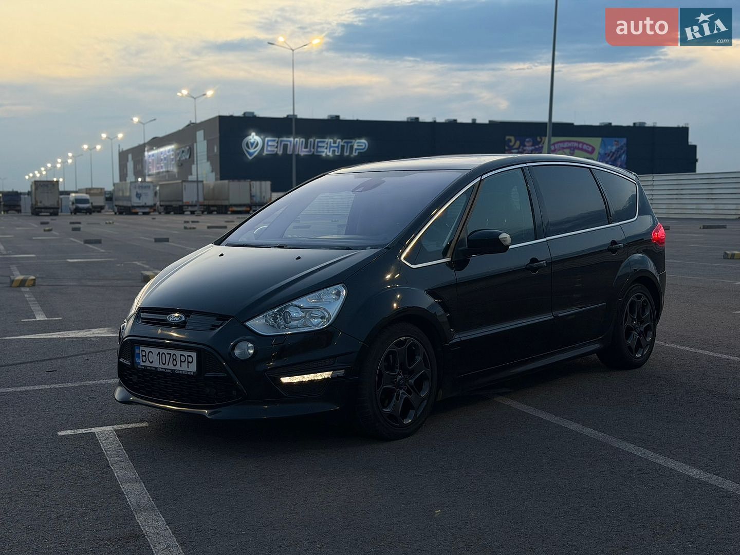 Ford S-Max 2014 VIN WF0SXXGBWSER03579 фото оголошення 5 з 50